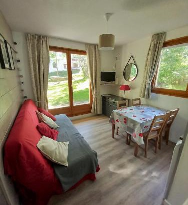 Saint-Sorlin-d'Arves Apartment | Appartement 4 personnes - Résidence les Sybelles