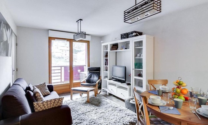 Sers Apartment | Appartement 6 personnes avec parking et wifi à Barèges - FR-1-403-78