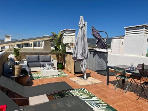 Santa Margarida Apartment | Appartement avec terrasse sur le toit vue mer