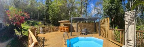 Rifflet Apartment | Appartement avec vue jardin à Deshaies 80 m² avec piscine