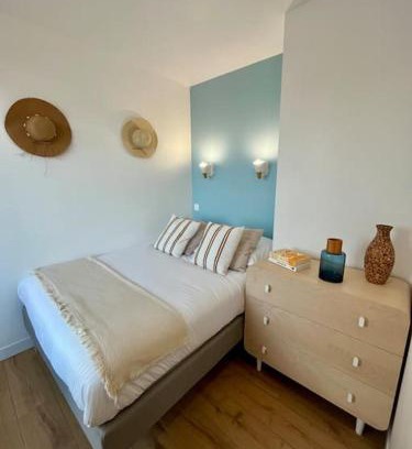 Courseulles-sur-Mer Apartment | Appartement Bord de mer, accès direct plage