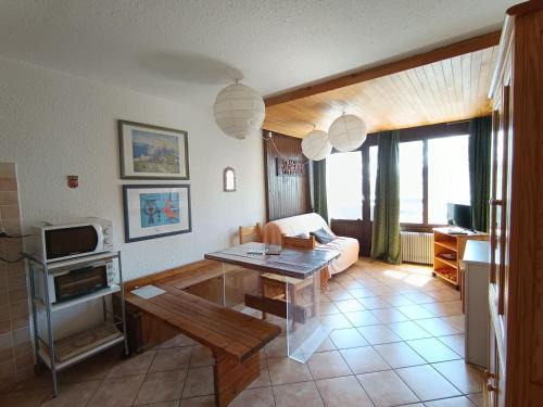 Montgenevre Apartment | Appartement Confortable 2* pour 6 Pers, Près des Pistes à Montgenèvre - FR-1-445-54
