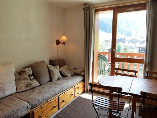 Areches Apartment | Appartement cosy pour 4, au cœur du village, proche des pistes et avec piscine estivale - FR-1-342-173