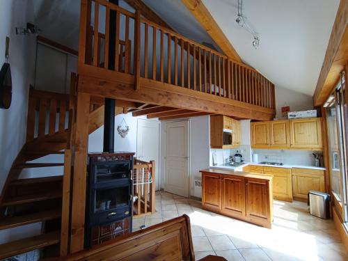 Montgenevre Apartment | Appartement duplex pour 6 personnes avec terrasse à Montgenèvre - FR-1-445-164