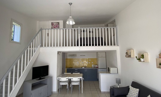 Senas Apartment | Appartement en Campagne