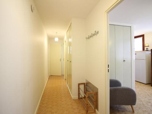 Mont-Dore Apartment | Appartement F2 au Mont-Dore, RDC, parking privé, tout équipé, animaux acceptés - FR-1-415-101