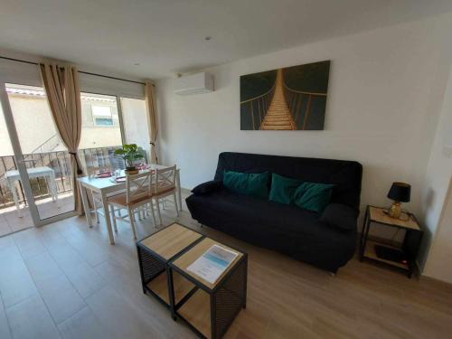 Le Grau-dʼAgde Apartment | Appartement lumineux rénové proche plage, climatisé, 5 couchages, parking inclus - FR-1-423-188