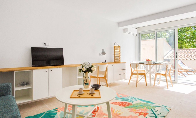 Les Sablettes Apartment | Appartement Pompidou - Welkeys