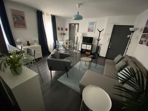Schiltigheim Apartment | Appartement privé 2 pièces 42m proche centre