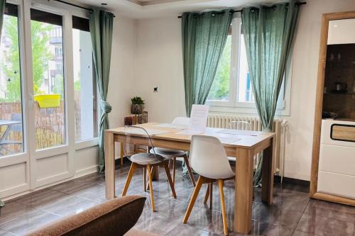 Annecy Apartment | Appartement Proche centre ville avec Parking Gratuit