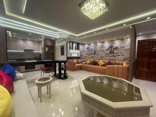 RACINE EXTENSION Apartment | Appartement spacieux et moderne