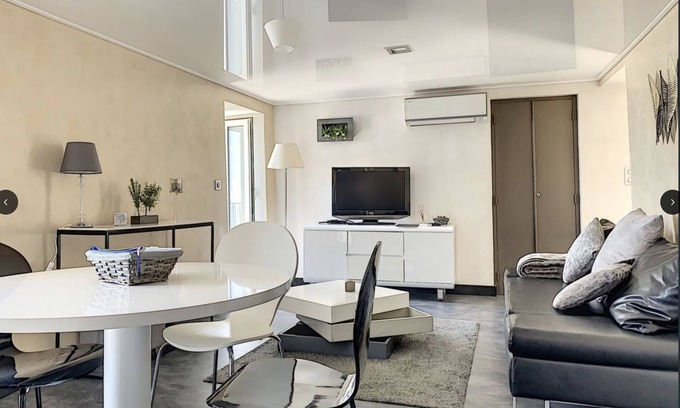 Erbalunga Apartment | Appartement Surplombant la mer