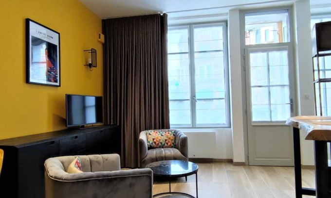 Saint-Remi Apartment | Appartement T2 Centre-ville Entièrement rénové