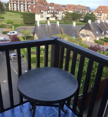 Villers-sur-Mer Apartment | Appartement vue mer