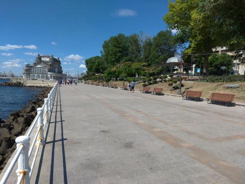 Old Town Apartment | Appartment 3 rooms, splendid position, 1 minut of walk to the Black Sea