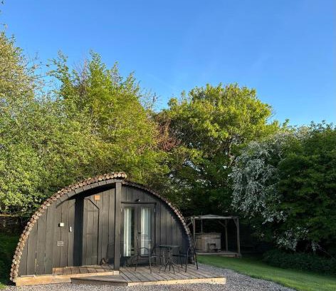 Monmouth Other | Apple Tree Cabin