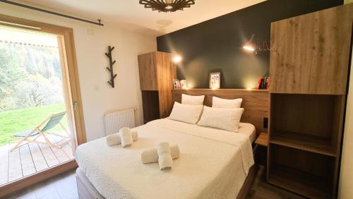 Les Villards-sur-Thones Apartment | Appt Le Borgeal - rez de jardin, au calme