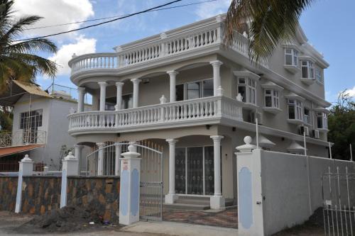 Wolmar Apartment | Apsara Villas