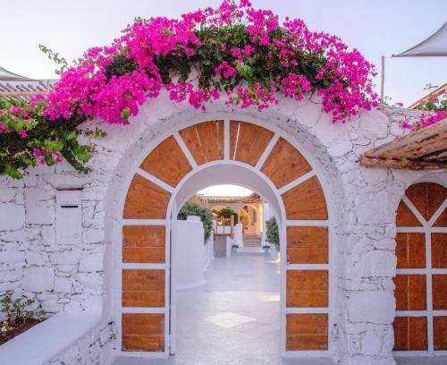 Agios Ioannis Apartment | Apsenti couples only