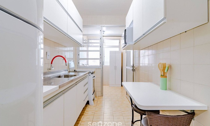 Centro Apartment | Apt Floripa, 50m to the Beach - Pad0103