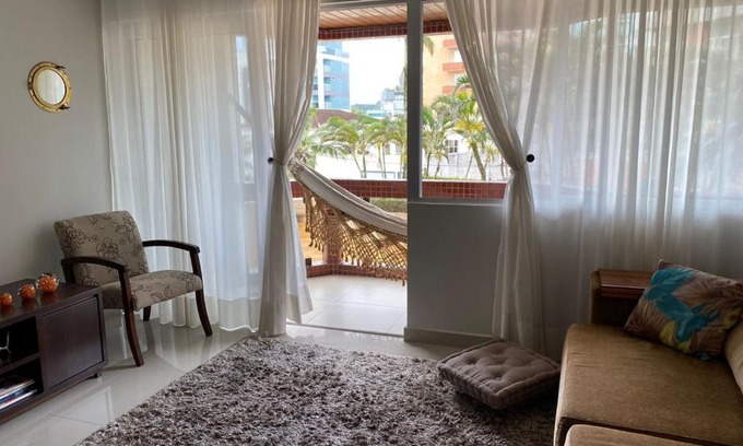 Caioba Apartment | Apto todo equipado em Caiobá há 50m do mar