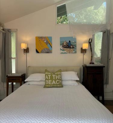 Rio del Mar House | Aptos Coastal Studio Walk to Beach and Private Patio