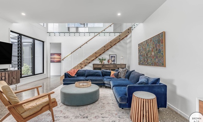 Castaways Beach House | Arabella - Castaways Beach