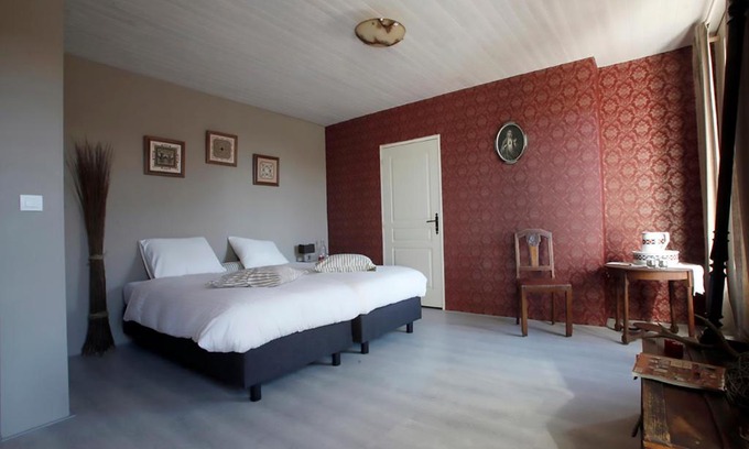Montfaucon d'Argonne Bed & Breakfast | Arara