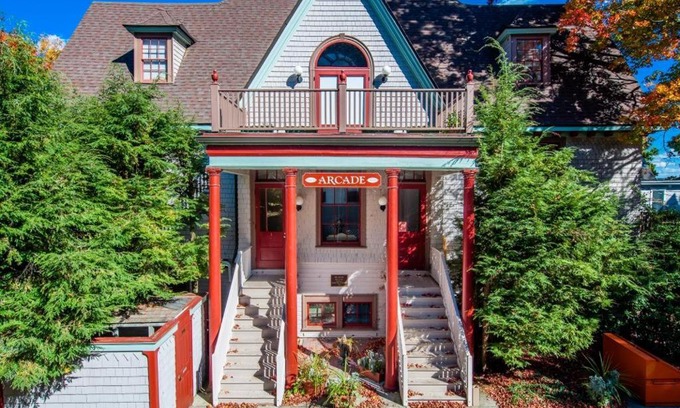 Chautauqua Apartment | Arcade 31