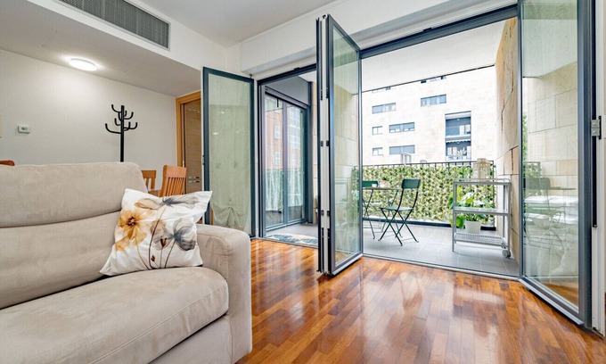 Bicocca Apartment | Arcimboldi's Terrace & Secure Parking