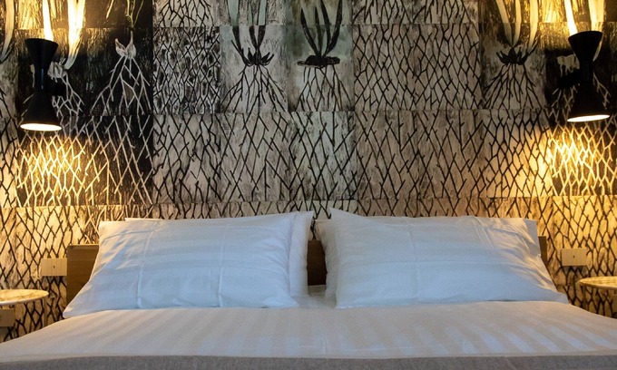 Lecce Historic Center House | ARCO VECCHIO URBAN SUITE by EPOCA COLLECTION
