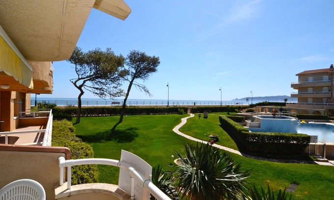 Els Griells Apartment | ARGONAVIS Ground Floor