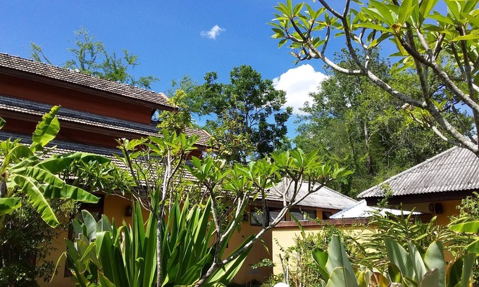 Mae Hi Hotel | Aroma Pai Hotel and Spa