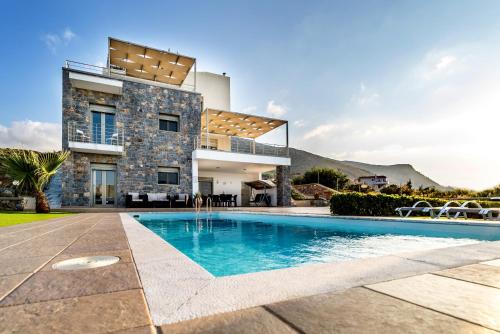 Hersonissos Centre Villa | Aroma Villas