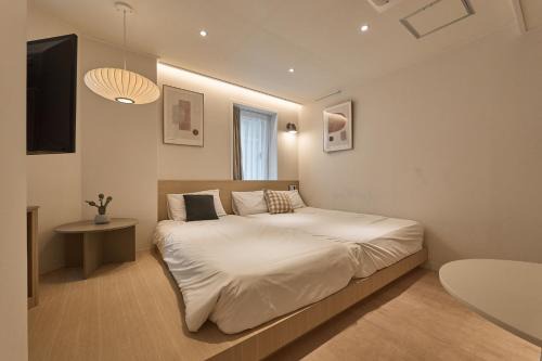 Myeongdong Apartment | Artravel Home