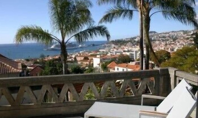 Santa Maria Maior Hotel | Arts In Hotel Conde Carvalhal