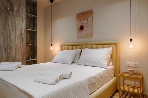 Gjirokaster Apartment | ASIMENJA’S STUDIOS