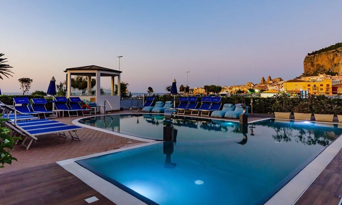 Cefalu Hotel | Astro Suite Hotel