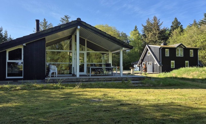 Fur House | "Aswarth" - 50m to the fjord by Interhome