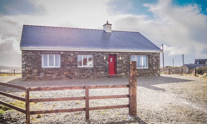 Gannoughs Cottage | Atlantic Sunset, Aughris