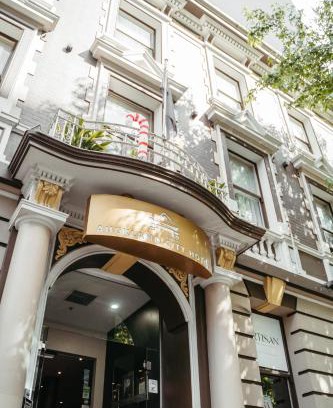 Auckland Central Business District Apartment | Auckland City Hotel - Hobson St