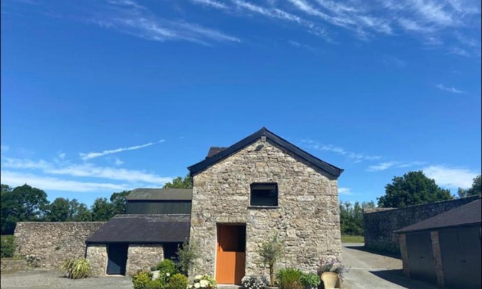Dromod House | Aughry Yard