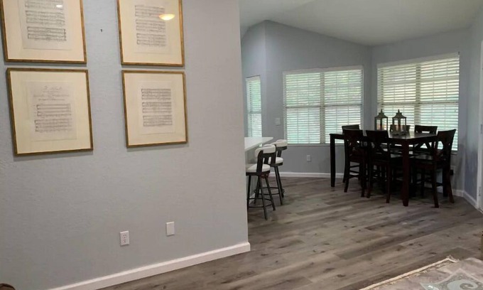 East Riverside - Oltorf House | Austin Home