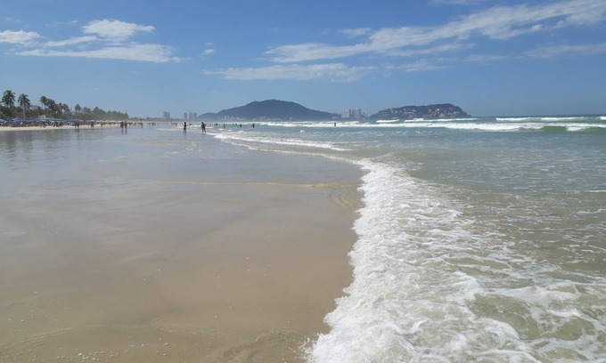 Vila Julia Apartment | AVAILABLE FROM 9 TO 14/02/1924-4 bedrooms (1 suite) /2 garages-FAMILY ONLY
