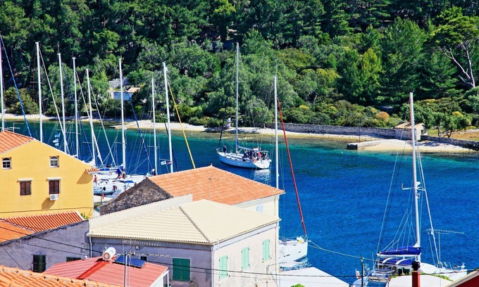 Gaios Apartment | Avgi Apartment Dio: Renovated Paxos apartment inside Gaios, panoramic sea views