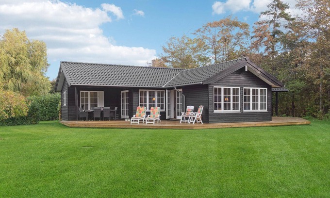 Udsholt Sand House | Awesome home in Græsted with WiFi
