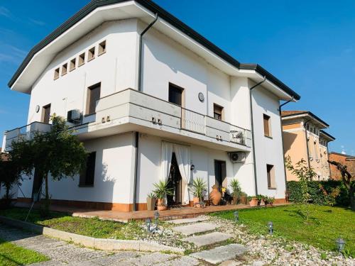 Bagnolo San Vito Bed & Breakfast | B&B Casa Silingardi