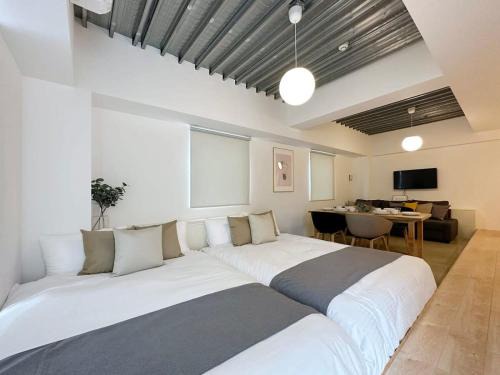 Hiroshima City Centre Apartment | b hotel Arts Dobashi - Cozy & Modern Studio Apt 5 Mins Walk to Peace Park