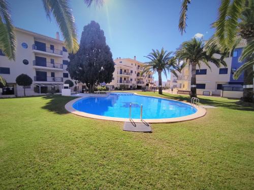 Alcossebre Apartment | Bajo con terraza, parking y piscina en el centro PORTA MEDITERRANEA ALBERT VILLAS