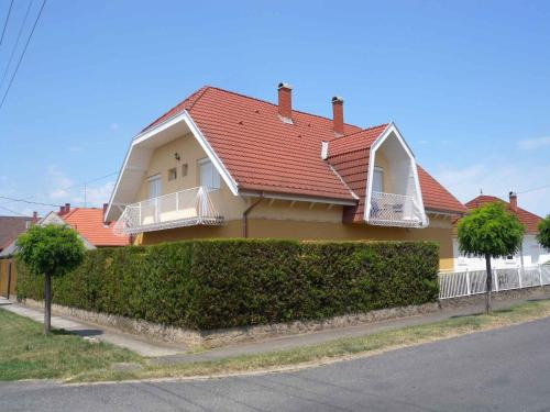 Balatonlelle Apartment | Balatonlelle Two-Bedroom Apartment 1